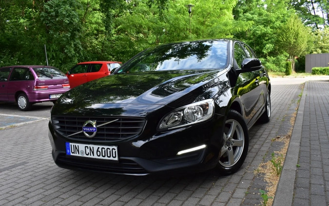 Volvo V60 cena 55900 przebieg: 149200, rok produkcji 2015 z Szprotawa małe 781